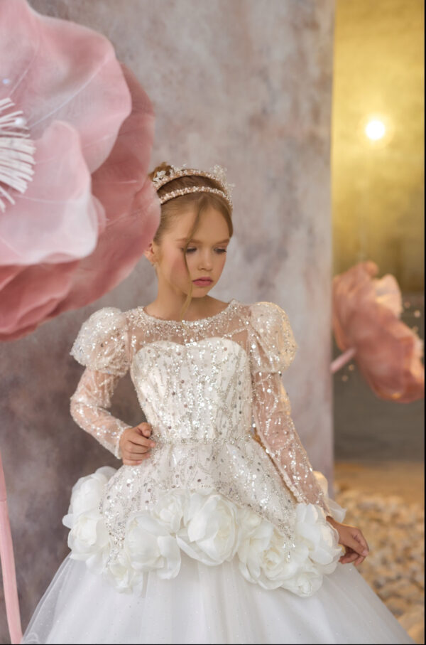 Model: 3700