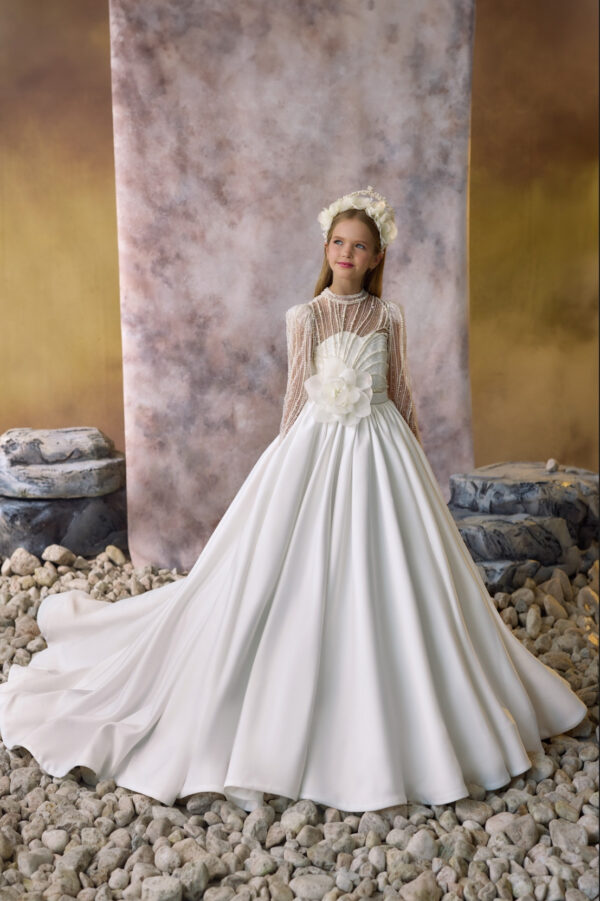 Model: 3704